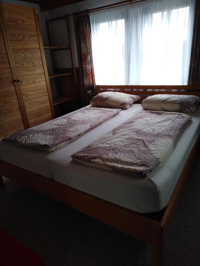 شقة Fachwerkhaus In D 63667 Nidda Fuer 8 Bis 12 Personen المظهر الخارجي الصورة