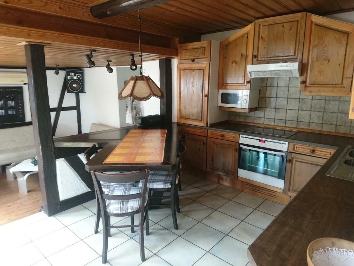 شقة Fachwerkhaus In D 63667 Nidda Fuer 8 Bis 12 Personen المظهر الخارجي الصورة
