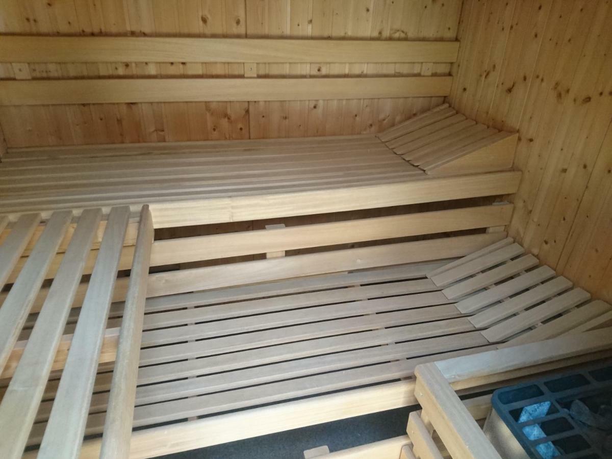 شقة Fachwerkhaus In D 63667 Nidda Fuer 8 Bis 12 Personen المظهر الخارجي الصورة